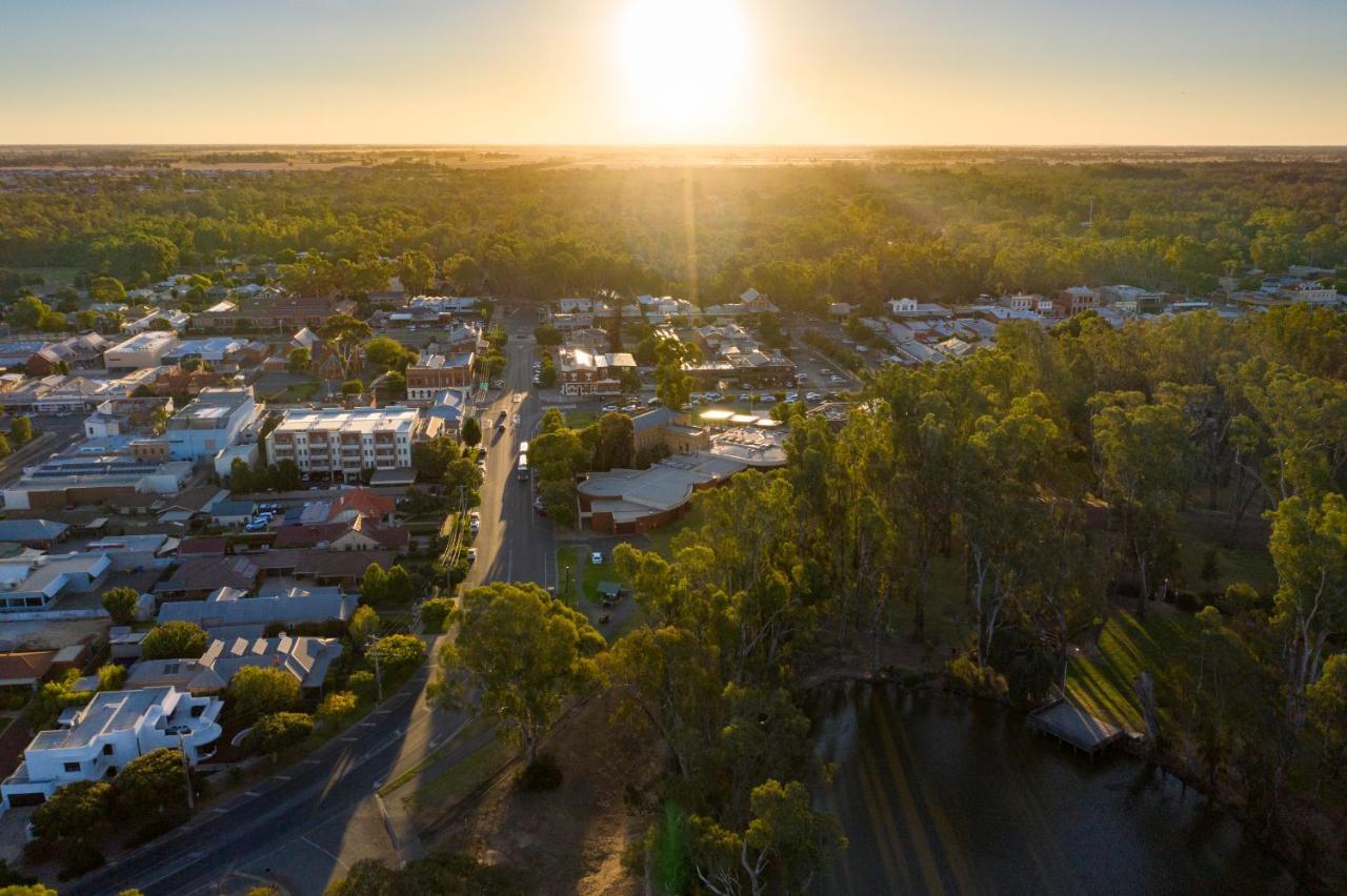 Aparthotel Quest Echuca Esterno foto